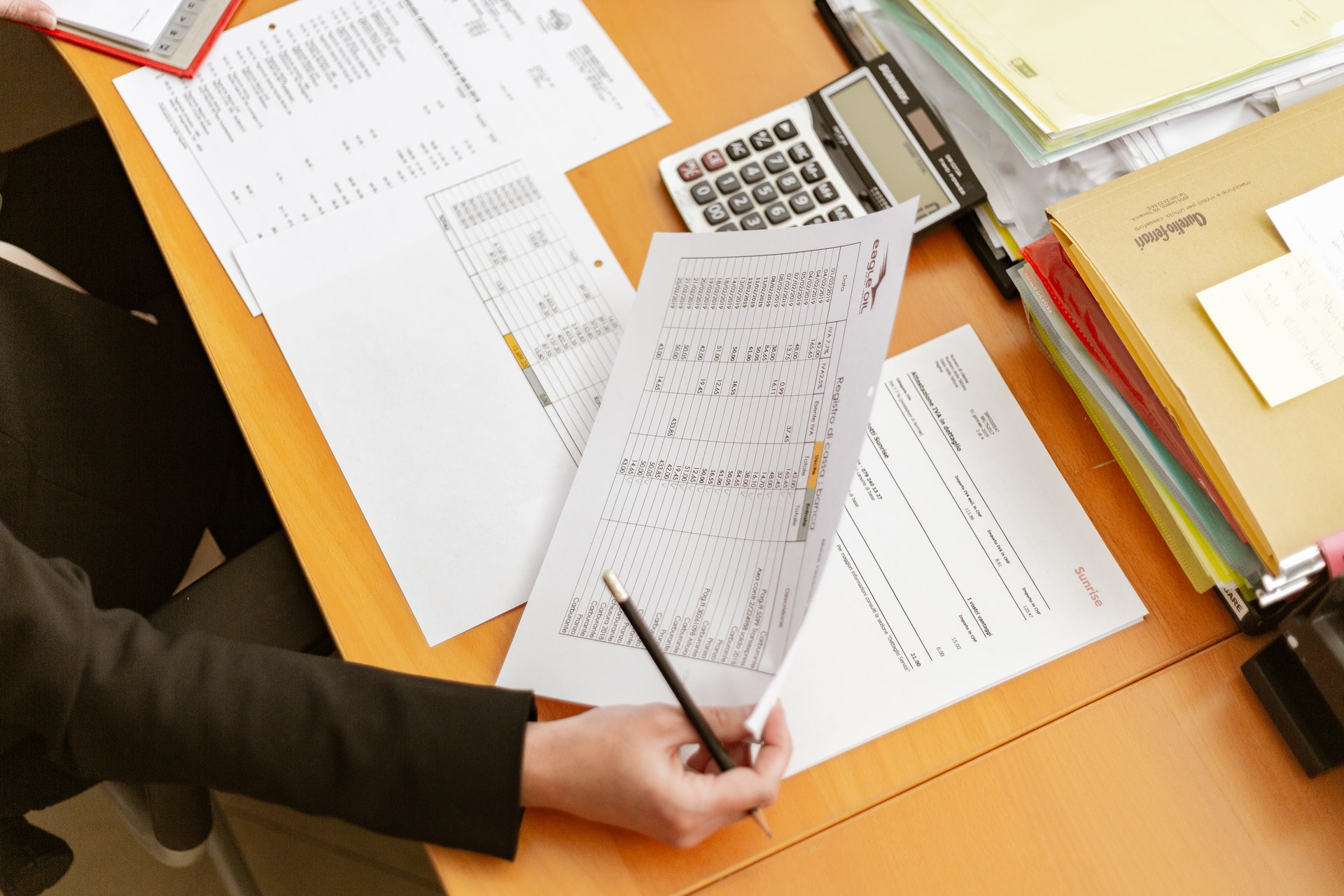 Due diligence checklist for acquiring businesses in Romania